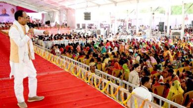 Silver Jubilee Celebrations and Women’s Conference : राज्यपाल और मुख्यमंत्री जिले के रजत जयंती समारोह और महिला सम्मेलन में शामिल हुए